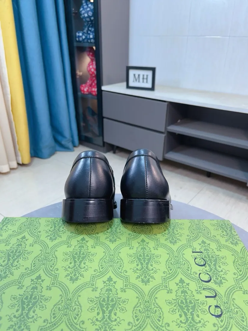 Men's Men's Shoes 💰520🌹🌹【GUCCI】The most popular classic Gucci leather shoes. Synchronized with the official website, the upper is made of Italian first-layer cowhide ➕cowhide lining, with unique brand and unique craftsmanship. Highlighting the hot style of the new year. Stop hesitating, stop wandering, get it now. Number: 38--44